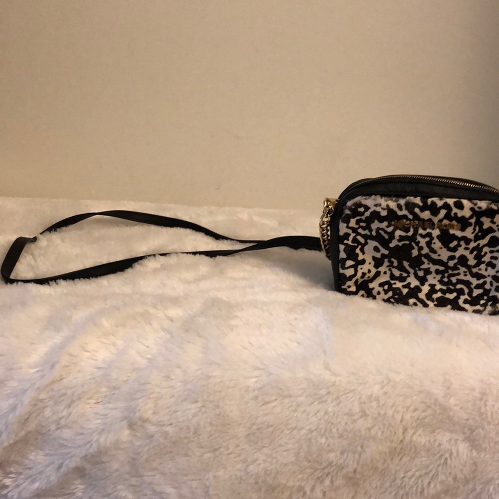 Authentic Michael Kors Cross body w/pony hair
